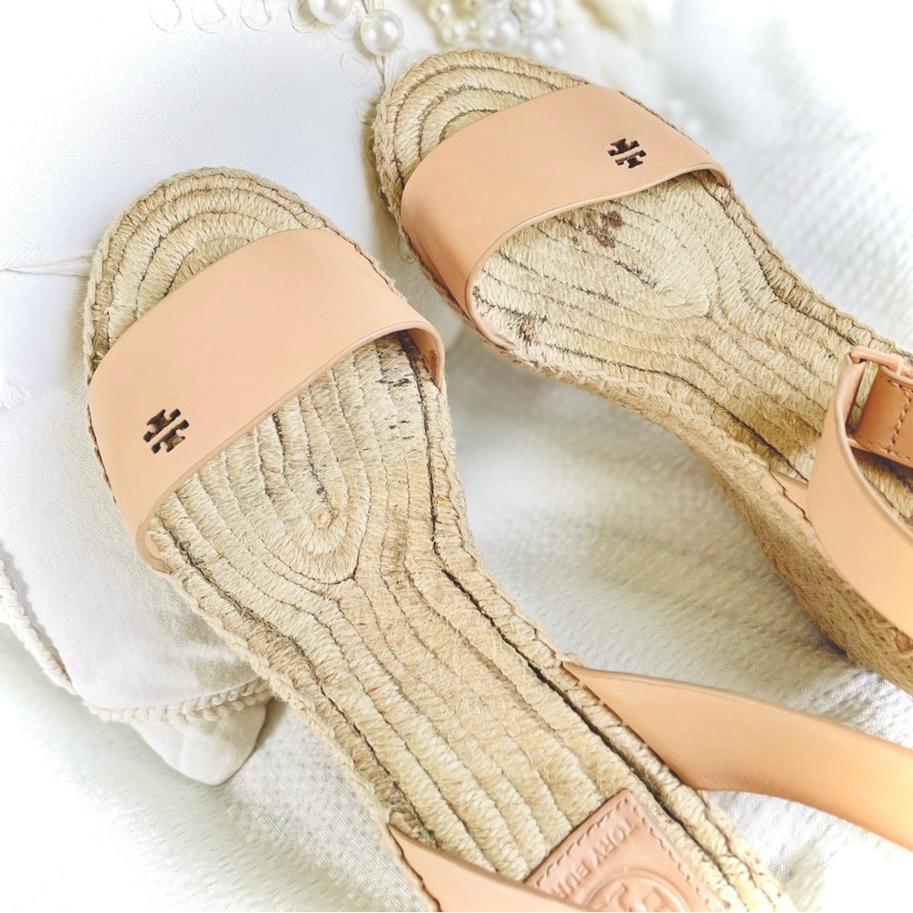 SOLD✨TORY BURCH | 8.5 / 9 | Bima Espadrille Leather Wedge Light Makeup 216 Nude - Picture 9 of 12